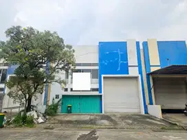 Gudang Siap Pakai di Kawasan Pergudangan Jaktim