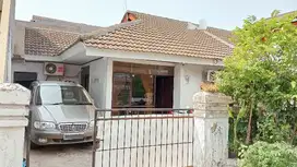 For Sale Rumah Luas di Taman Wisma Asri, Bekasi Utara