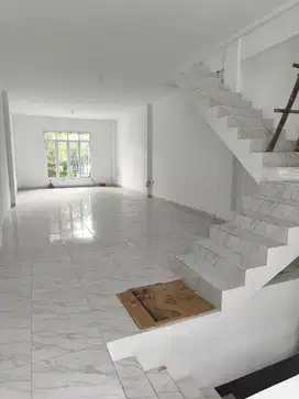 Ruko baru di mainroad Karapitan