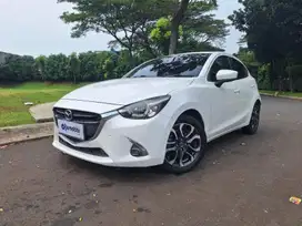 Mazda 2  1.5 R Bensin-AT 2017 Putih