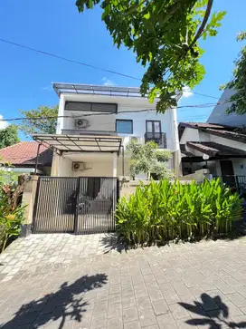 Sewakan/for leas Min 10thn Rumah Baru di Jimbaran area perumahan