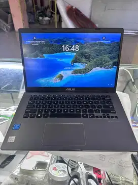 Asus VivoBook X409MA Ram 4gb SSD 256gb. Intel Celeron N4020 Fullset