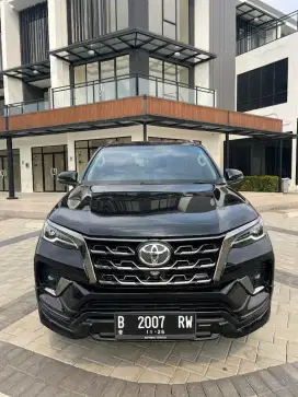 Fortuner VRZ GR 2.4 2021 Diesel Matic
