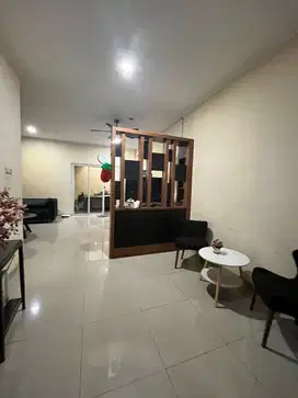 Dijual Cepat Rumah siap huni di Anggrekloka Bsd