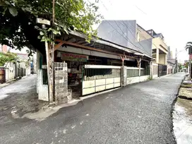 Dijual Rumah Lokasi Strategis di Daerah Tebet