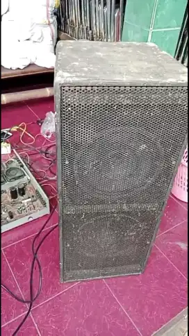 JUAL LBH MURH 1 SET LNGKP SOUND SISTEM KONDISI MSH BGS GAK ADA MINES