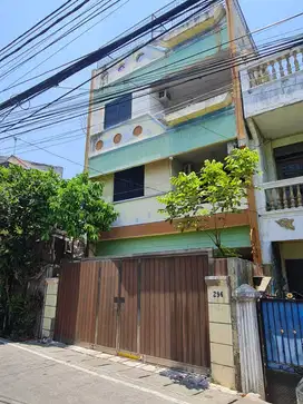 RUMAH 5 KAMAR DI LAKSANA RAYA
