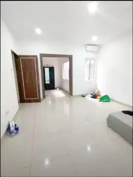 Sewa Rumah Di Puri Mansion Dalam Komplek Kembangan Jakbar