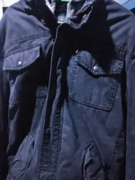 Jaket Levis pria