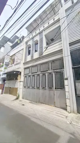 Dijual Rumah 3 Lantai  Pademangan Jakarta Utara