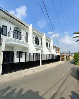 Di jual rumah di cipinang cempedak jakarta timur