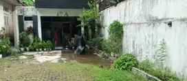 DIJUAL RUMAH HITUNG TANAH DI MENTENG JAKARTA PUSAT