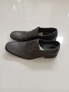 Sepatu vantovel