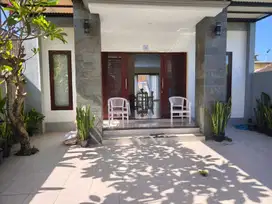Villa Sewa di Jl. Kutat Lestari, Sanur Kauh, Denpasar Selatan