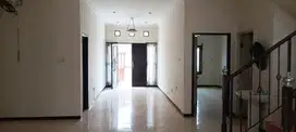 Rumah Darmo Baru 2Lt Full Renov