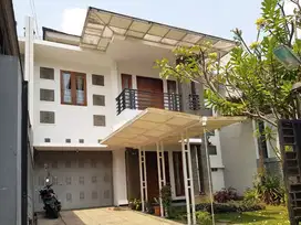 Rumah minimalis dekat exit tol Pasteur Bandung strategis