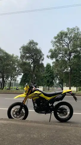 Dijual kawasaki D'tracker tahun 2021