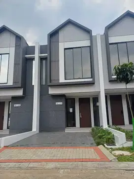 Rumah 2 Lantai Minimalis Modern Dalam Cluster Kebayoran Bintaro