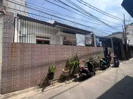 Dijual rumah siap huni di Angke Indah Jakarta Barat