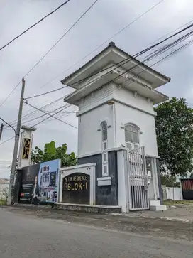 Rumah Impian Anda Ada di Gamping  Kolam & Legalitas Aman
