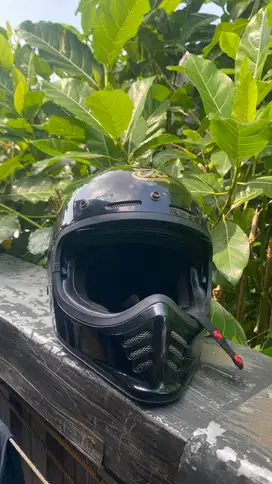 Helm Full Face Retro