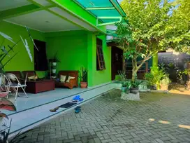Dijual Rumah Siap Huni Halaman Luas Lokasi Strategis Dekat Ps Bibis