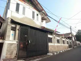 Hunian Eksklusif di Bandung Timur, Luas, Tenang, dan Elegan
