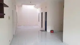 Disewakan rumah di Kencana Loka BSD - 3 KT 2KM