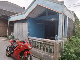 Rumah depan dr.oen solobaru