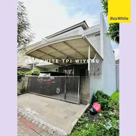 Dijual rumah pakuwon City surabaya