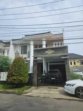 Rare Unit! Rumah Mewah Buah Batu Regency, Appraisal 3.8M