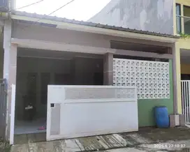 Dijual Rumah di Perumahan Duta Bumi Harapan Indah Bekasi.