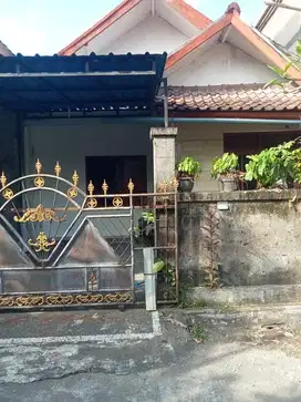 Rumah di jual LT 71m2 di Siulan