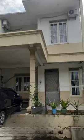 Rumah Bagus Cluster Yang Nyaman Dekat Ruko Dan Sekolah