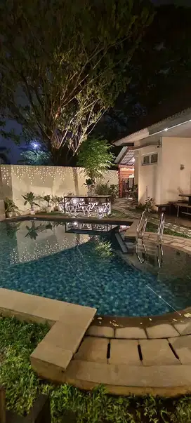 Jual Cepat. Rumah di Latinos. BSD. Tangerang. Bagus. Turun Harga. Tol
