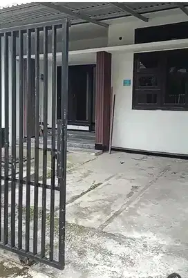 Rumah Disewakan di Wiguna
