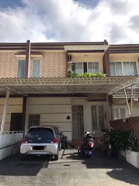 Dijual rumah strategis dikota bogor