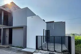 Rumah kondisi rapi di sukoharjo solo 640 juta