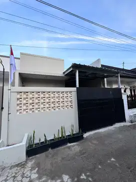 Rumah Siap Huni Hadap Timur di Margahayu Raya