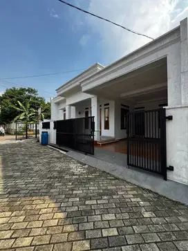 Dijual rumah siap huni Lt 150 dekat toll desari pancoran mas
