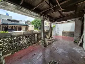 JUAL CEPAT RUMAH HITUNG TANAH DI BINTARO JAKARTA SELATAN