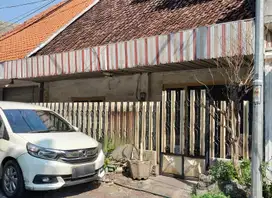 Dijual Cepat Rumah Hitung Tanah Strategis Di Kapasan Dalam Surabaya