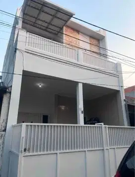 DIJUAL RUMAH DEKAT KAMPUS UPN, RUNGKUT SURABAYA
