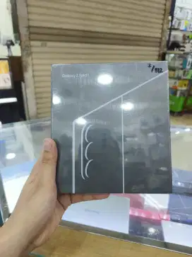 Samsung Galaxy Z Fold 7 5G 16/1TB BNIB New Resmi