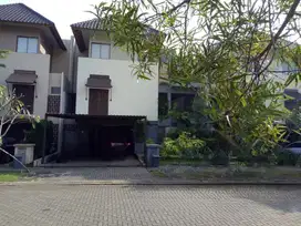 RUMAH HIJAU BSD DIJAMIN ADEM! MODERN SEMI FURNISHED