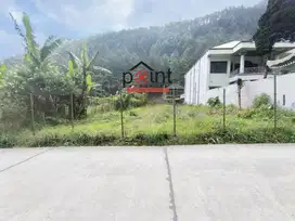 Tanah Ideal Strategis Datar Luas 750m² Tepi Jl Utama Kawasan Wisata Tw