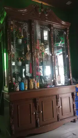 D jual cepat lemari kaca pajangan