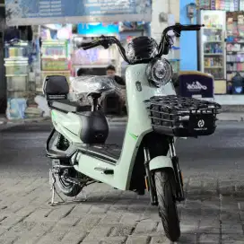 NEGO SAMPAI DEAL KHUSUS PENGAMBILAN SEPEDA LISTRIK SEVENBOT M10 