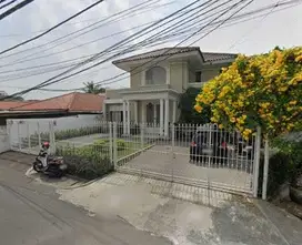 RUMAH DIJUAL SIAP HUNI DI PERMATA HIJAU JALAN SAPHIER JAKARTA SELATAN