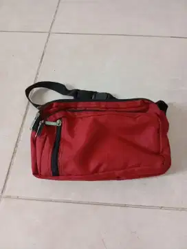Tas pinggang cowok
